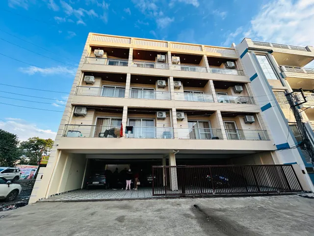 Serenity by 'Shreya Homez' near Mussoorie & Rajpur road