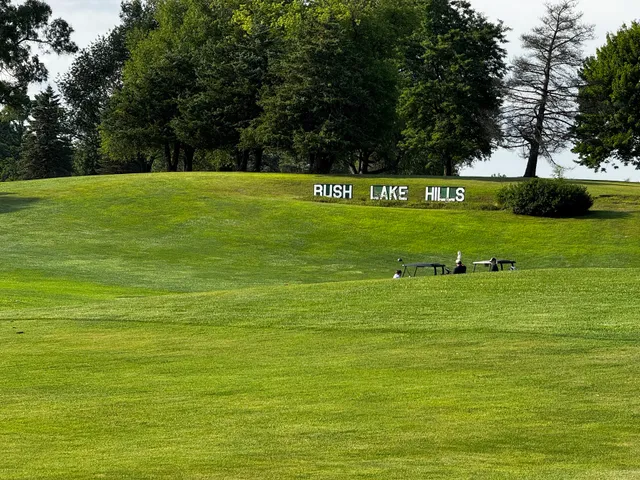 Rush Lake Hills Golf Club