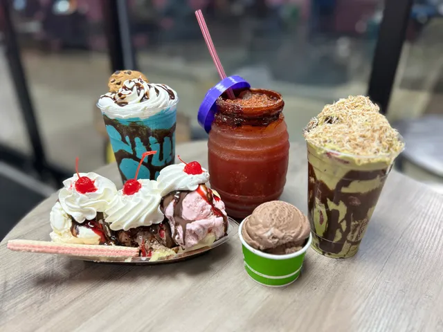 La Zacatecana Gourmet Ice Cream Shop & Mex Snacks