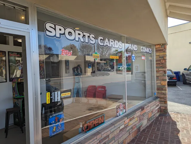 Monterey Bay Collectors Lounge