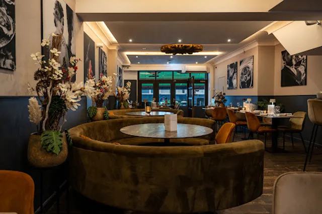 Geronimo Fine Food & Wine