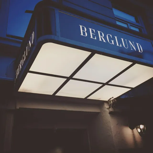 Berglund Bar