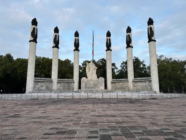 Puerta de los Leones de Chapultepec
