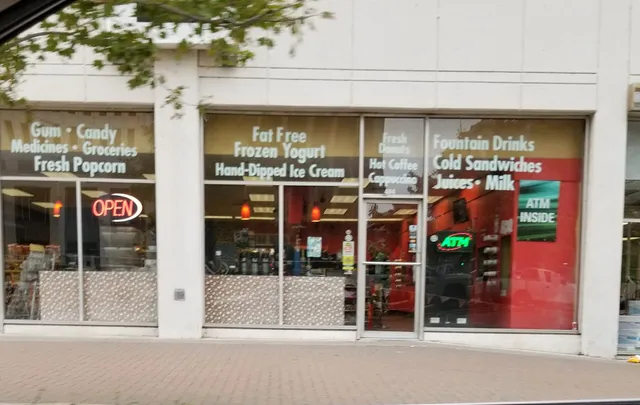 Treat's Convenience Store