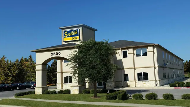 Scottish Inns Gateway Dr, Killeen, TX