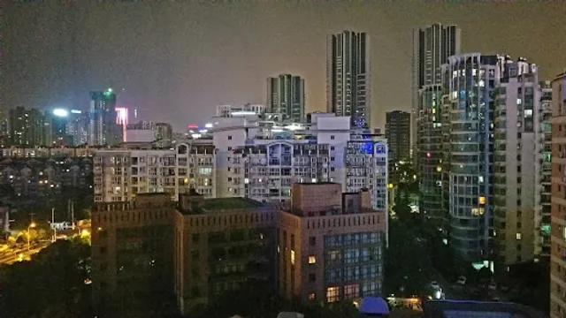 Renaissance Hotel Wuhan Coffee Shop