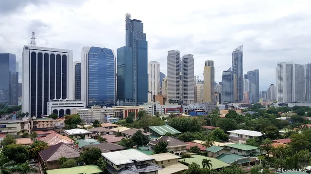 Lourdes Family Suites Makati powered by Cocotel