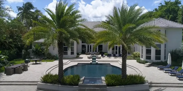 Saguaro Signature Landscaping