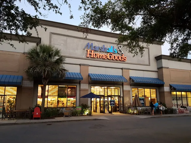 Marshalls & HomeGoods