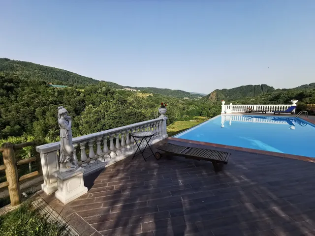 Agriturismo Polla Piscina Ristorante Azienda Vinicola