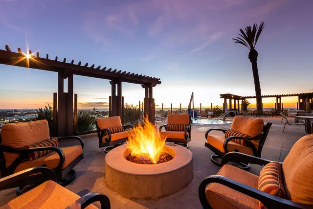 Grand Pacific Palisades Resort