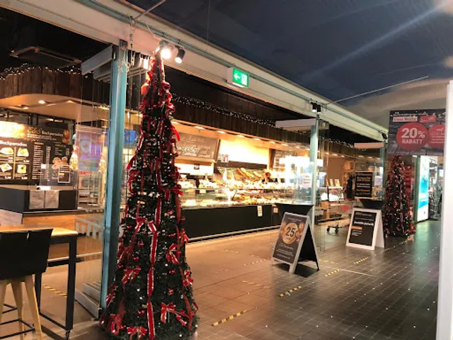 E & S Backparadies GmbH Asbach