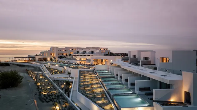 Domes White Coast Milos