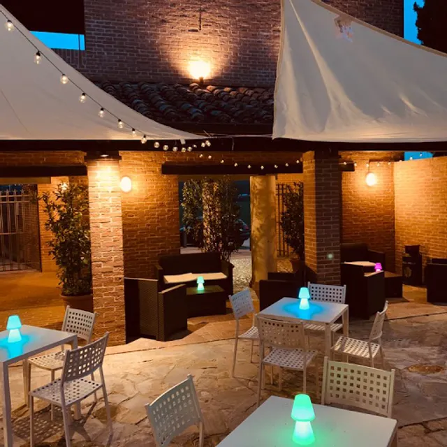 Trilogy Restaurant & Pizza