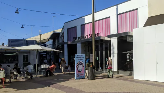 Victoria's Secret & PINK