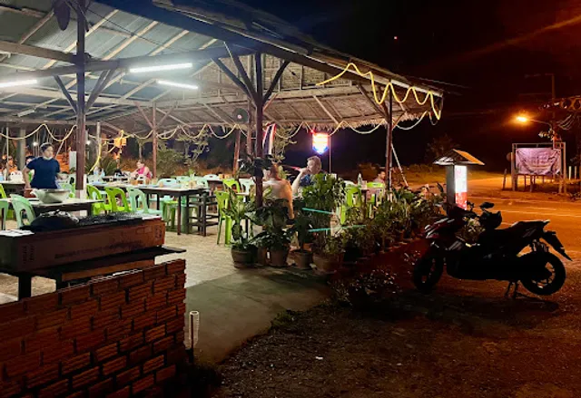 E-san Roysoaw Restaurant