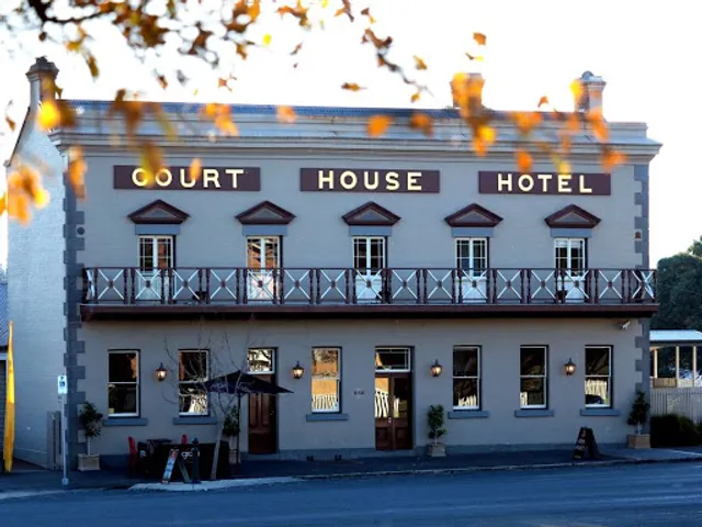 Courthouse Hotel