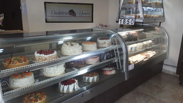 Pasteleria Riviera