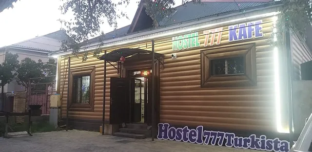 Hostel Turkistan 777