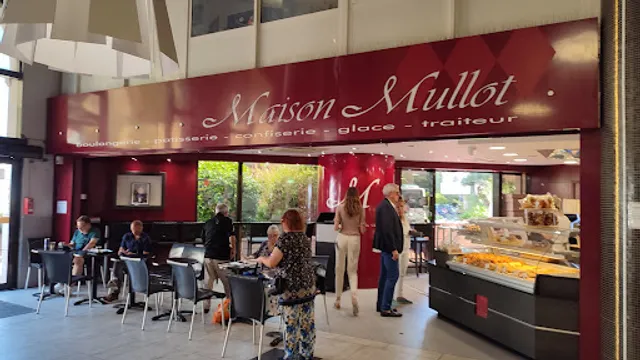 Boulangerie - Pâtisserie - Confiserie - Glaces - Traiteur 'Maison Mullot"