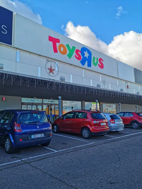 Toys"R"Us