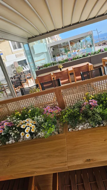 Lou. Life is a beach bar restaurant