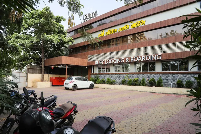 Ruby Lodging & Boarding