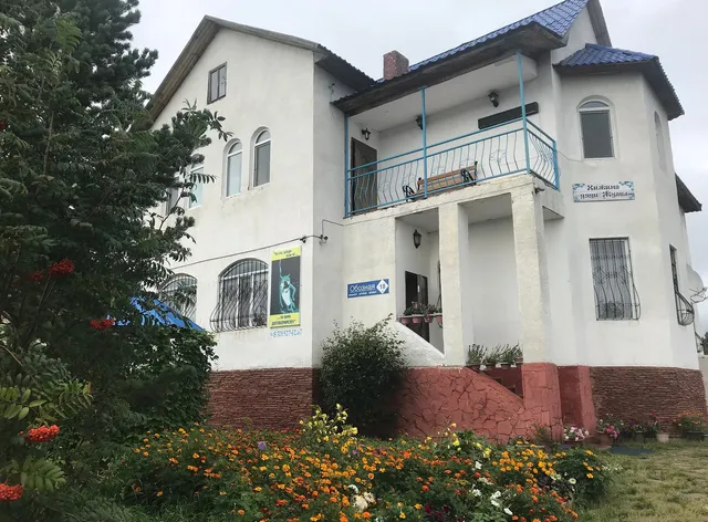 Borovoye Khizhina Dyadi Zhumy