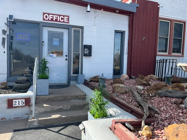 Midtown Inn & Suites