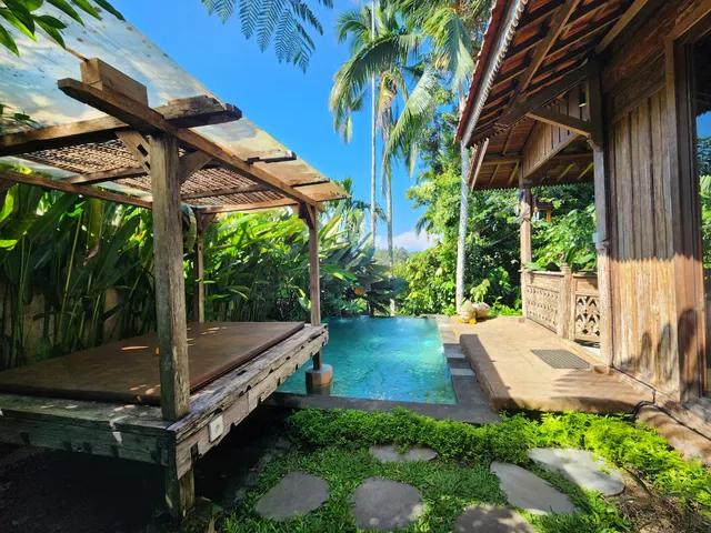 Umah Capung Sebatu Villas