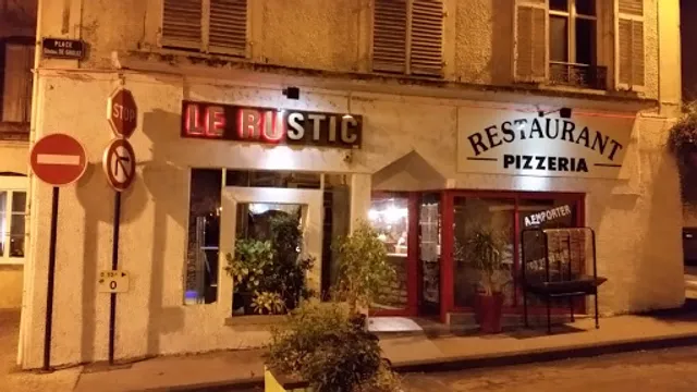 Le Rustic