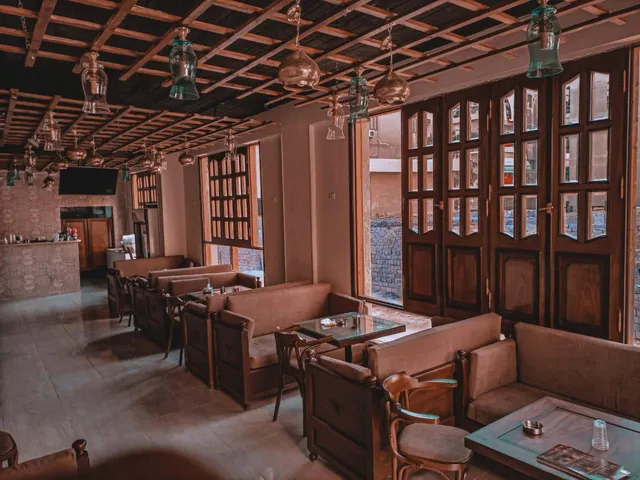 (Bayt Elmoazz) Resturant&Cofe