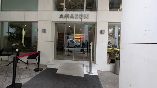 Amazon Hotel