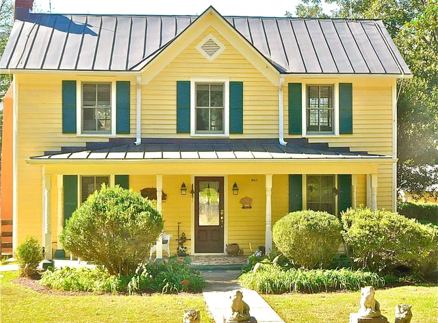 White Pig Bed & Breakfast