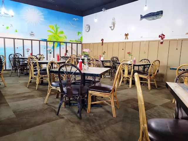 Long Island Cafe (Breakfast & Lunch Restaurant)