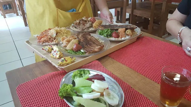 Disk Marmitex e Rotisseria da Vovó