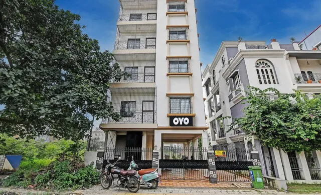 OYO DYNAMIK DREAM SHIVA INN