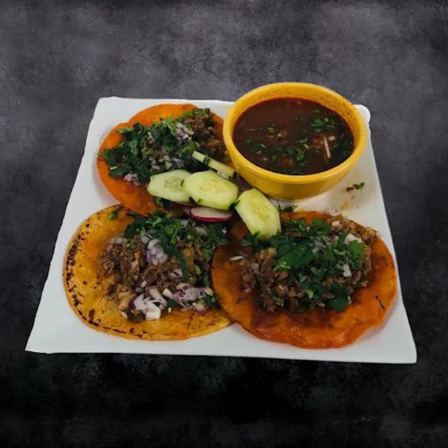 los 3 potrillos crunchy red tacos