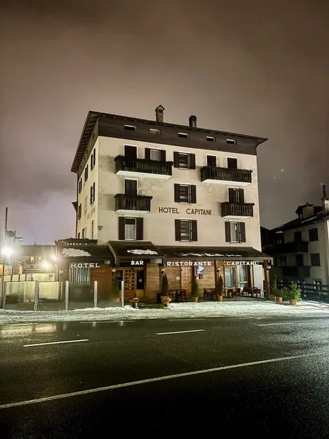 Hotel Capitani