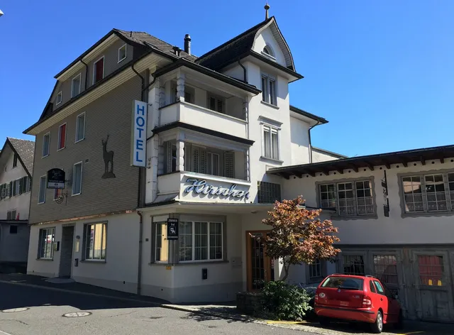 Hirschen Backpacker-Hotel & Pub