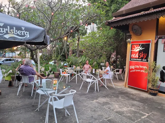 Red Sky Restaurant & Bar