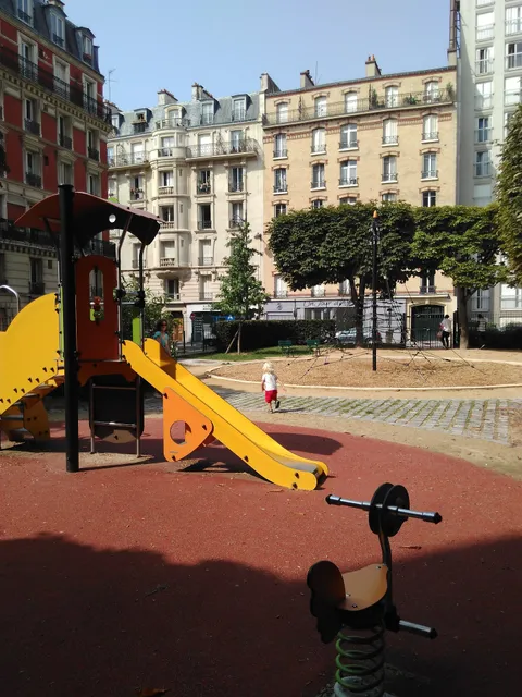 square Frédéric-Bazille