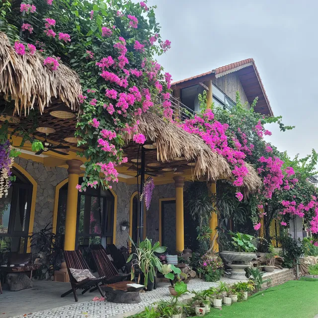 AMAZING VIEW HOMESTAY