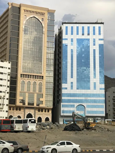 OYO 451 Eskan 5 Hotel