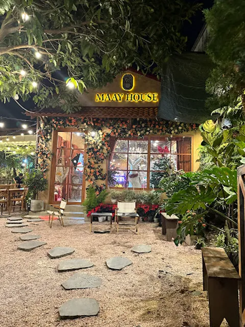 Maay House