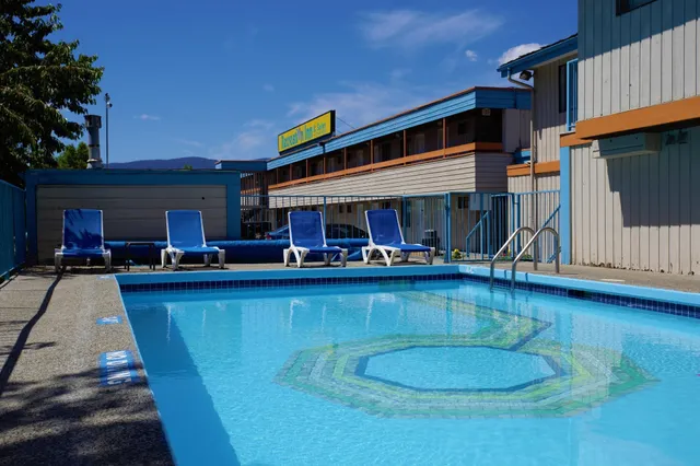 Recreation Inn & Suites Kelowna