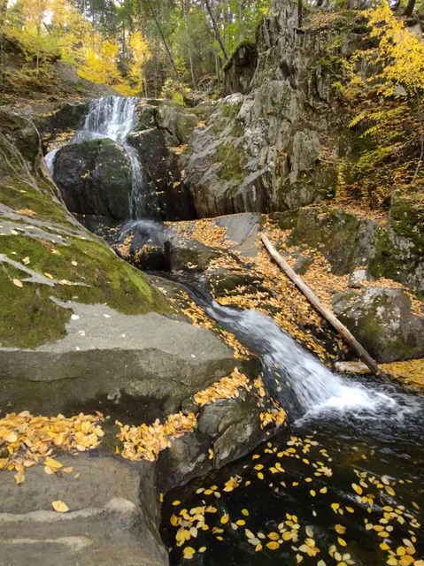 Sanderson Brook Waterfall