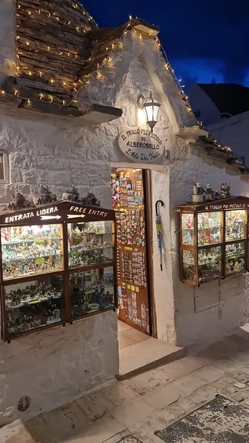 The Smallest Trulli of Alberobello - Artesan Shop