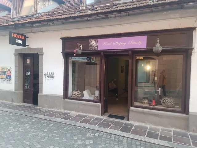 Hostel Sleeping Beauty