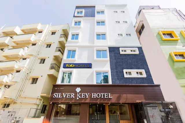FabHotel Silver Key